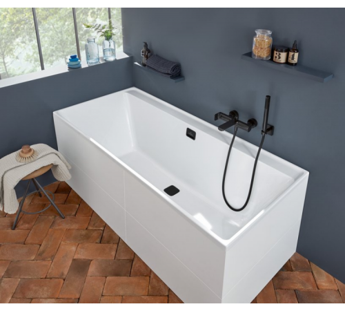 Ванна, Villeroy&Boch, Collaro, шгв 1800*800*470, цвет-альпийский белый/чёрный матовый