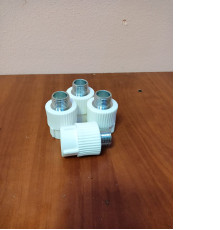 Муфта комбинированная ППР 25х1/2 НР FORA