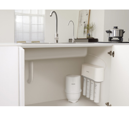 AUT3268/10 PHILIPS Обратноосмотическая система фильтрации с резервуаром для воды